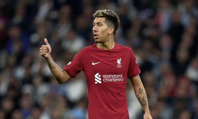 甘冈队员表现亮眼，逆袭获得不败战绩的简单介绍