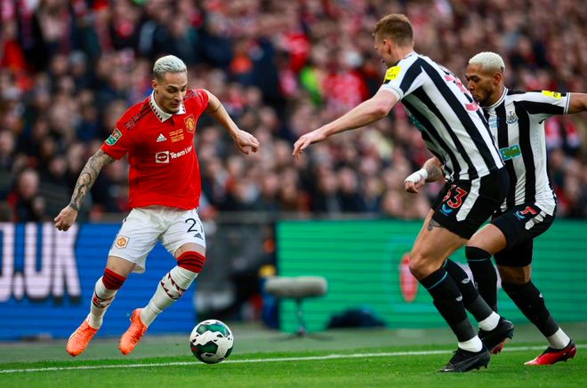 马赛完胜曼联，罗德里统治全场