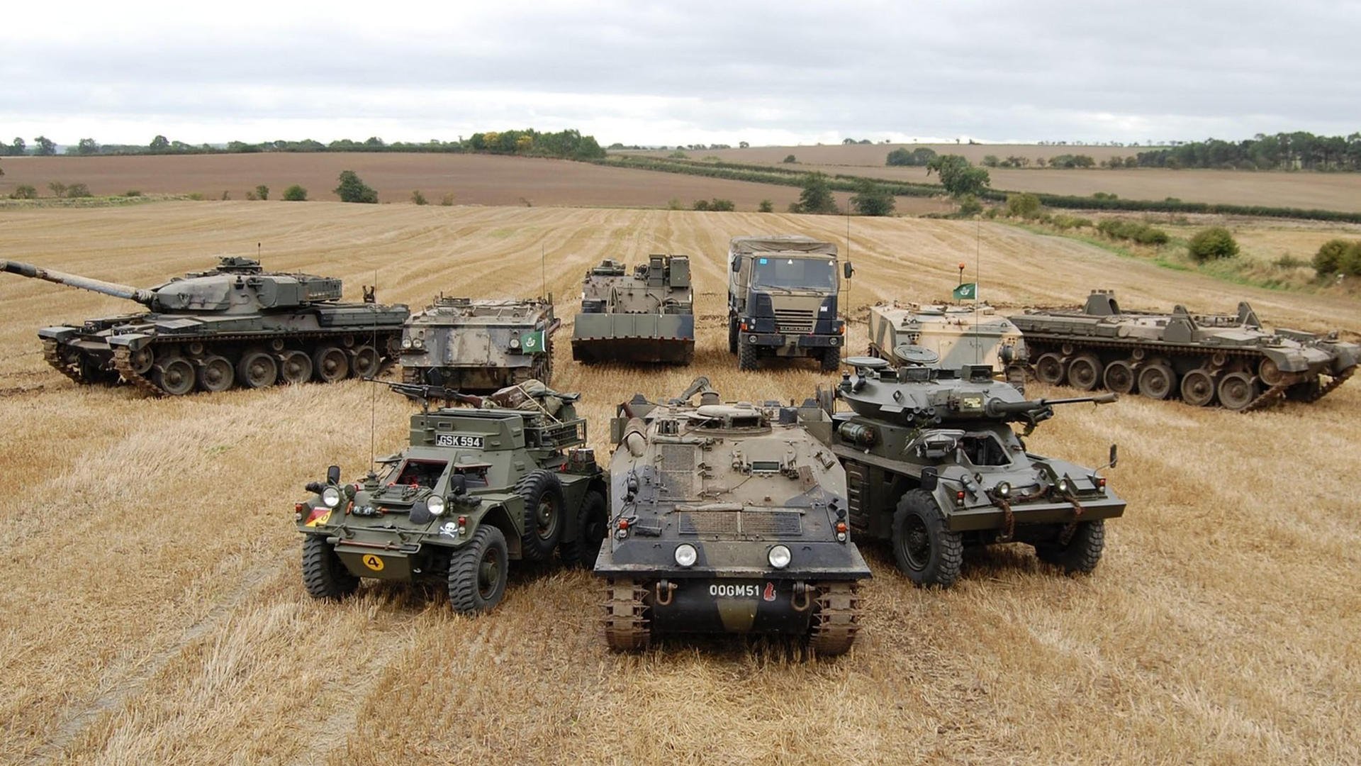 隔空对决，意甲天王山硝烟未散，鹈鹕已击溃吉林展统治