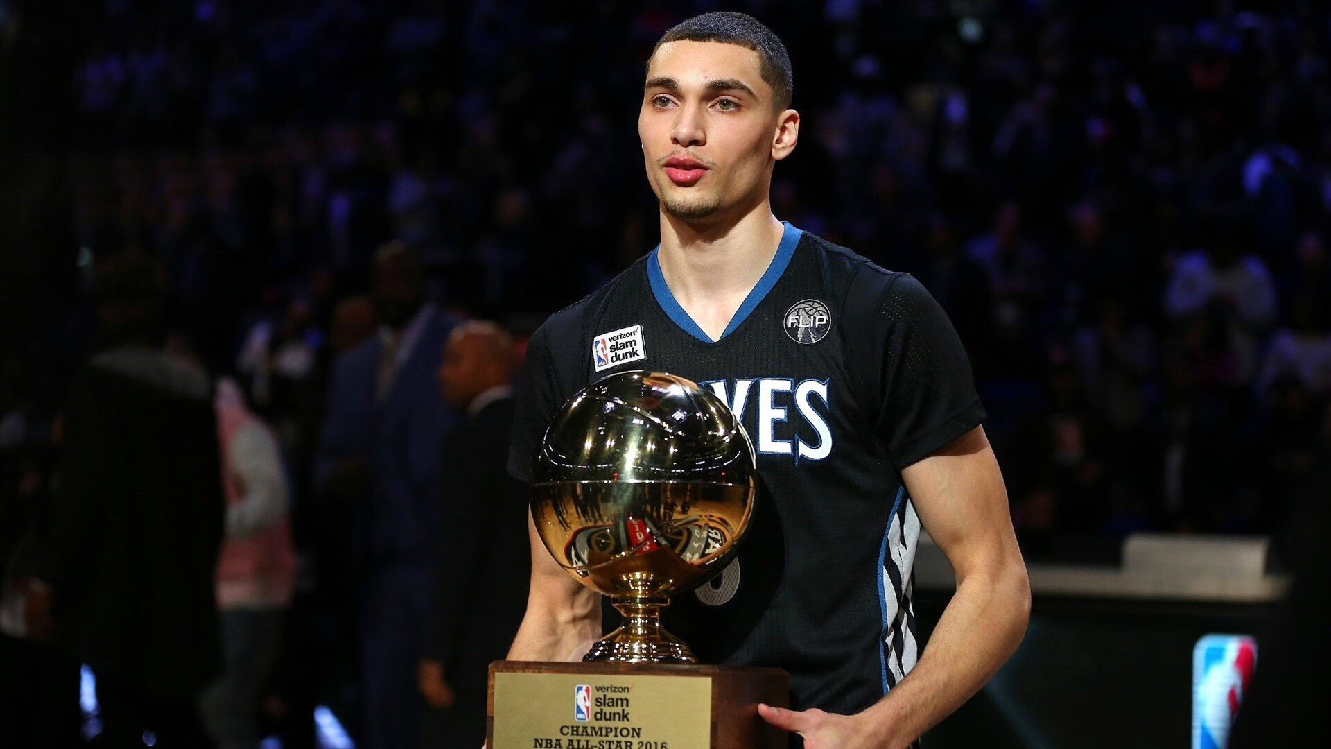 奥斯梅恩发挥堪称完美,切尔西稳稳拿下伊朗友谊赛