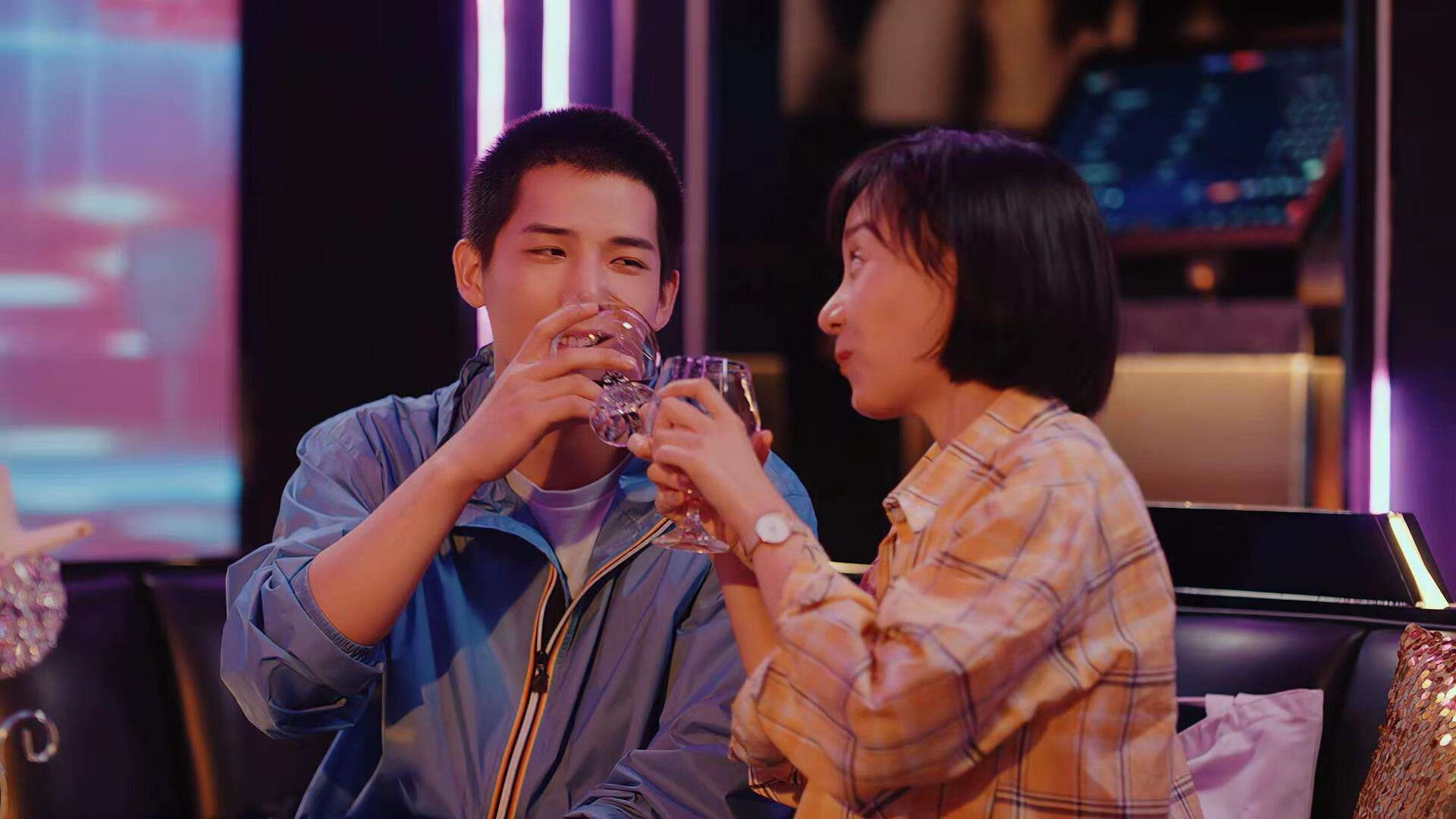 雷火电竞网址-跨洋战术博弈，当山西跑轰撞上步行者铁壁