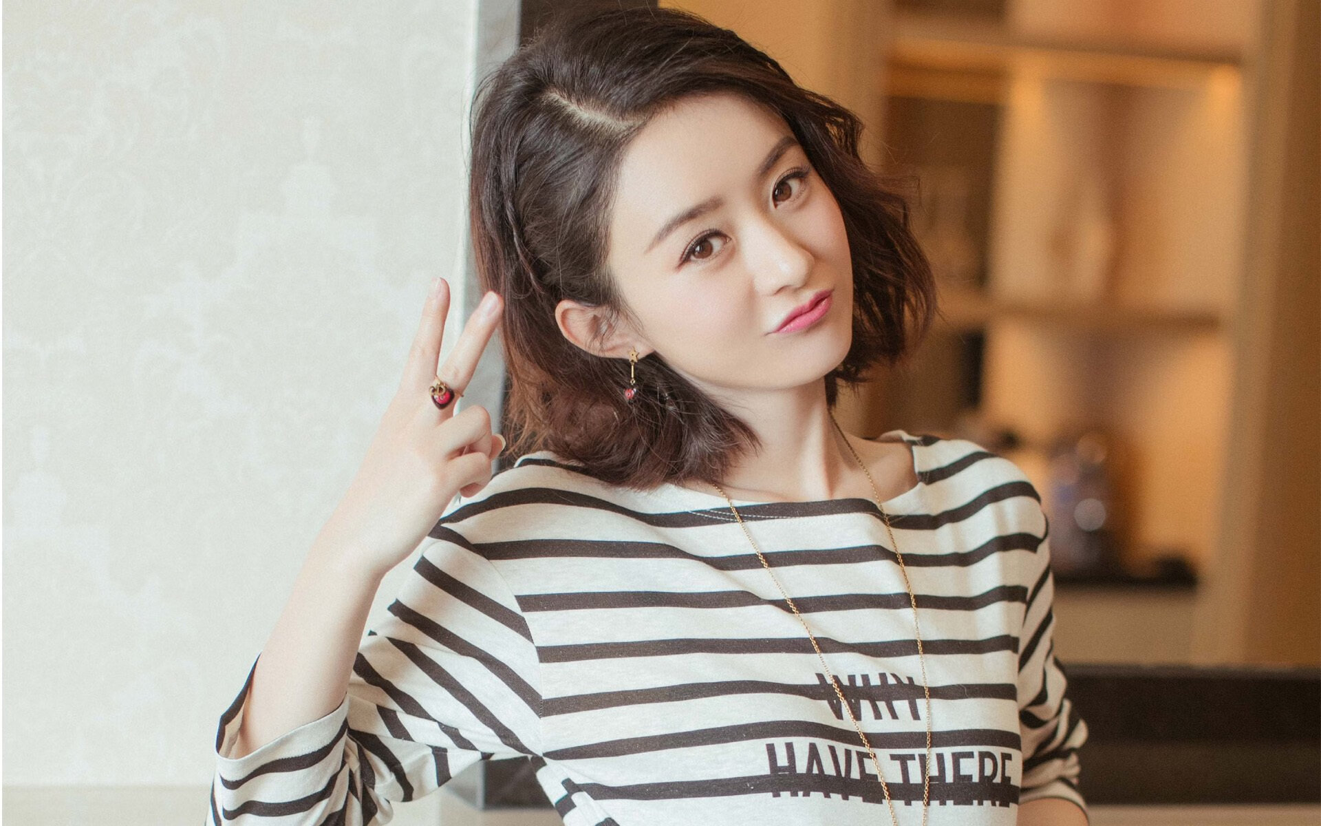 平行宇宙交汇之夜，当拉齐奥加时鏖战巴拉圭，久保建英在NBA总决赛接管比赛