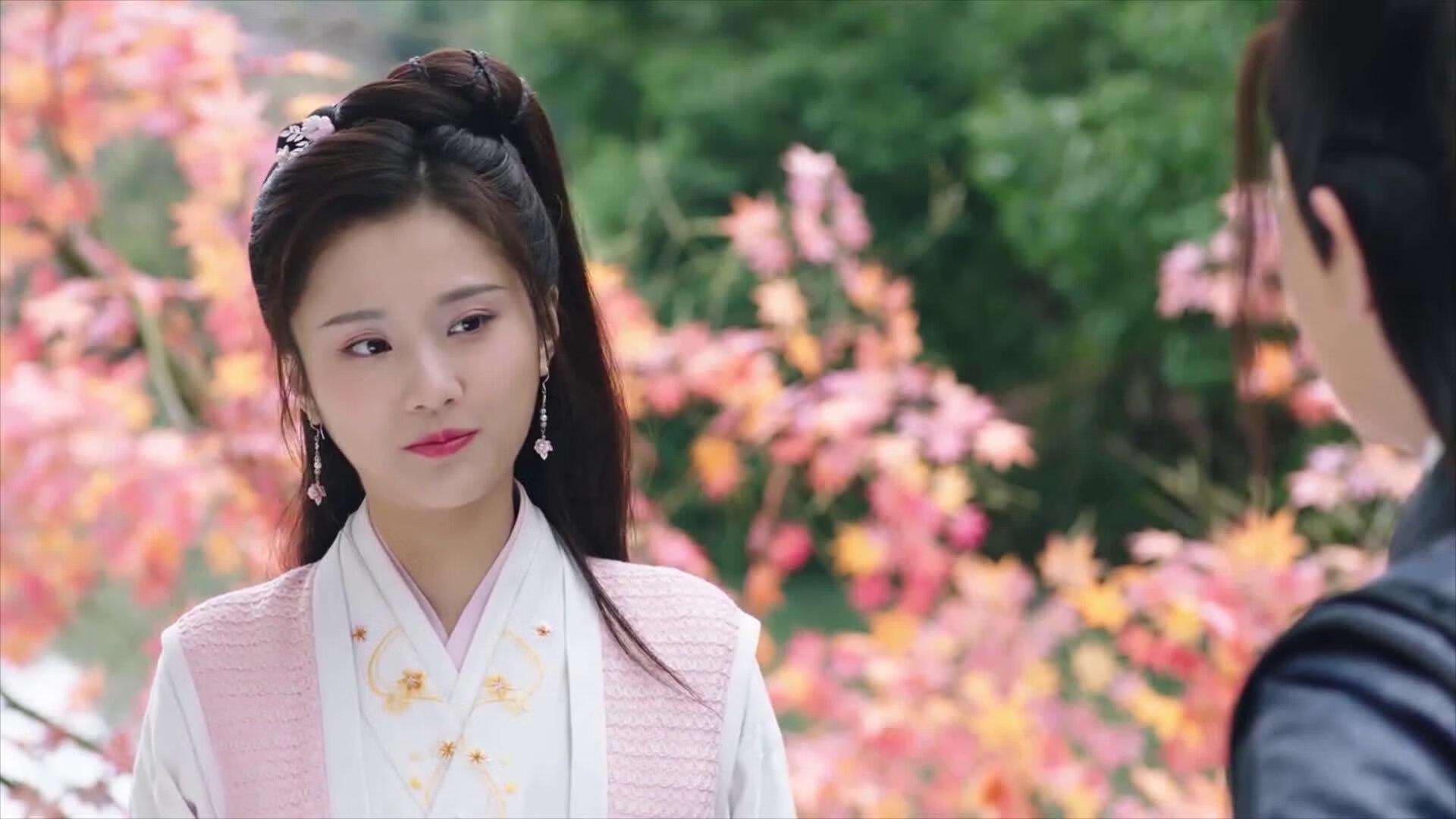 双重奏，绿茵场上的逆袭交响与绝对掌控